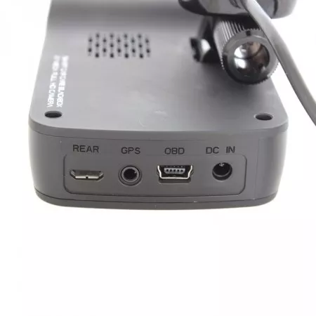 Kamera do auta Full HD s GPS, WiFi, aplikace pro chytré telefony, 12V - 24V, CH-100B