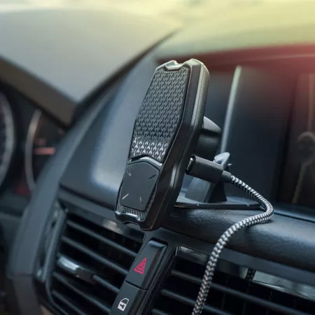 Univerzální držák telefonu do auta magnetický s bezdrátovým nabíjením, NEOLINE Qi M2